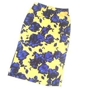 Floral midi pencil skirt